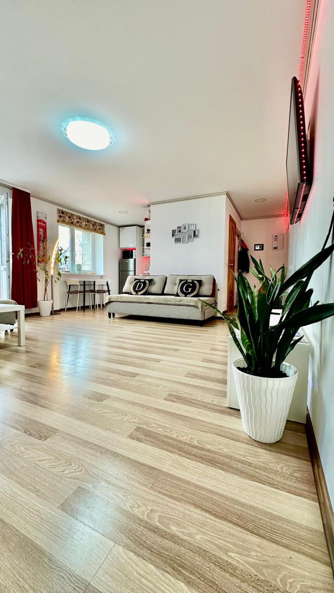 Neriesapartment No.2 Bedrooms Modern Suite In Centrum พาลังกา ภายนอก รูปภาพ